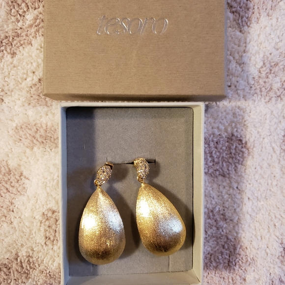 Gold & Crystal earrings
